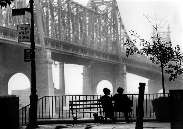 27. Manhattan (1979)