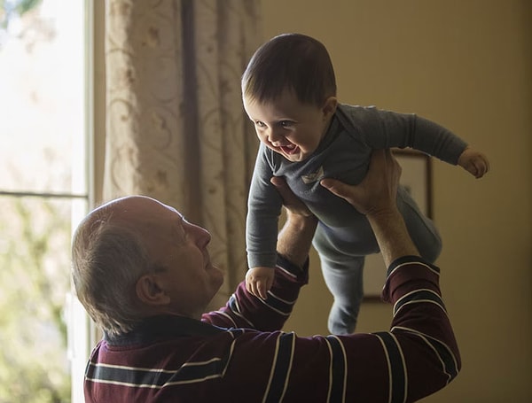 9. У вашего дедушки есть дети?