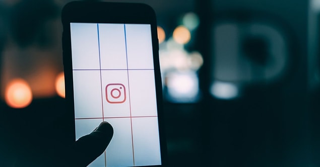 3 yıl önce 60 saniyelik video paylaşım özelliğiyle duyurulan IGTV, Instagram tarafından kaldırıldı.