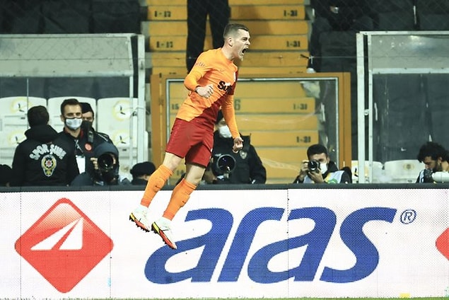 Cicaldau, 35. dakikada takımını öne geçiren golü kaydetti.