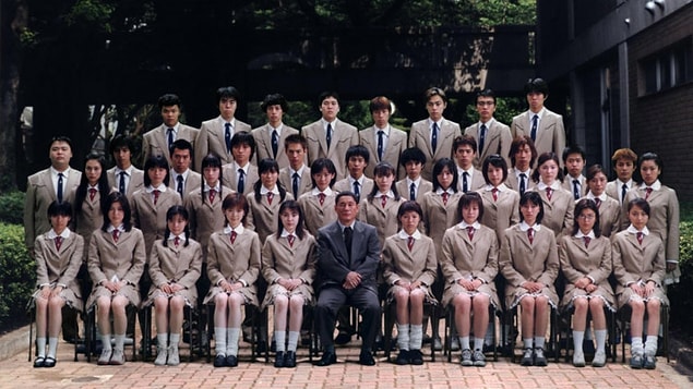 10. Ölüm Oyunu (2000) Battle Royale
