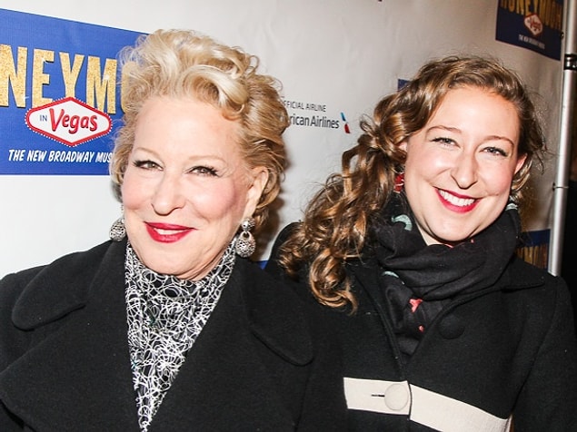 16. Sophie Von Haselberg ve annesi Bette Midler'ın benzerliği hayret ettiren cinsten.