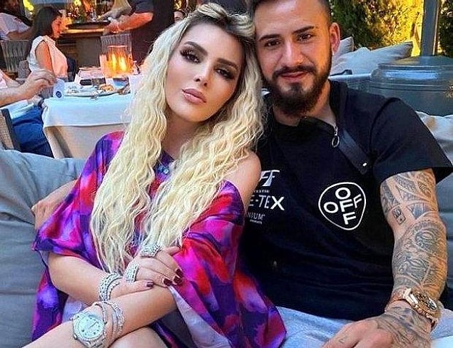 Selin Ciğerci ile Gökhan Çıra, geçtiğimiz ay ani bir kararla boşanarak magazin gündemine bomba gibi düşmüşlerdi.