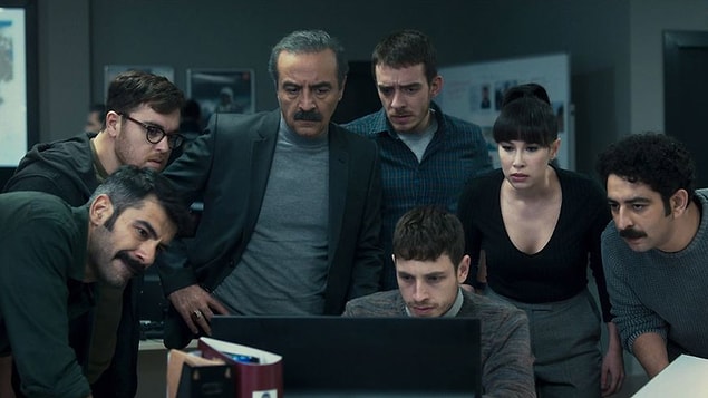 Haftaya görüşmek üzere! 🤗 Bol bol film ve dizi izlemiş şekilde tabii. 🎬