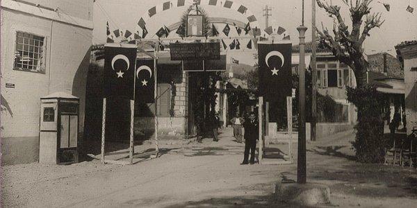 12. Cumhuriyet Bayramı kutlamaları, 1923.