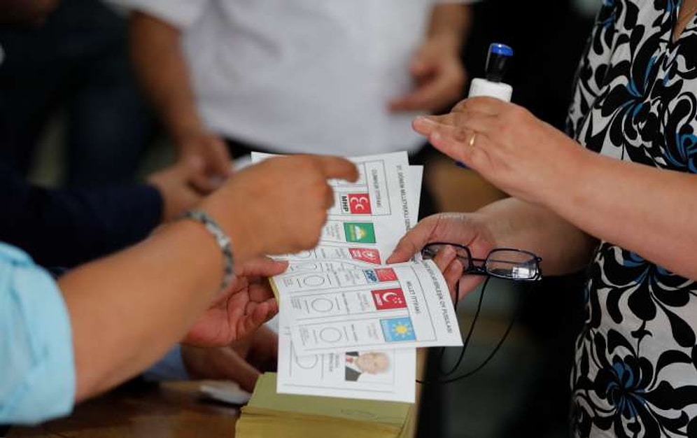 CHP'li Vekil: 'Cumhurbaşkanı Adaylığı İçin 3 İsim Konuşuluyor'