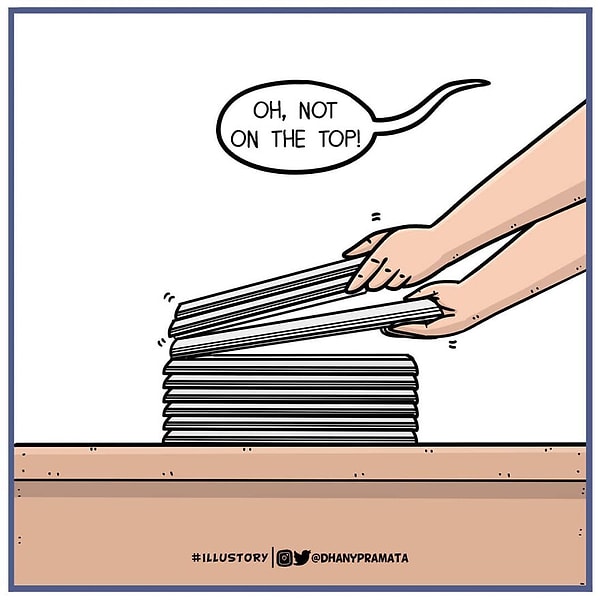 9. Никто не хотел, чтобы их школьные работы были на верхушке кучи на столе учителя