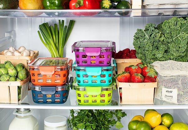 Buzdolabı ve soğutucular sayesinde günlük hayatta yiyeceklerimizi daha uzun süreli tüketebiliyoruz.
