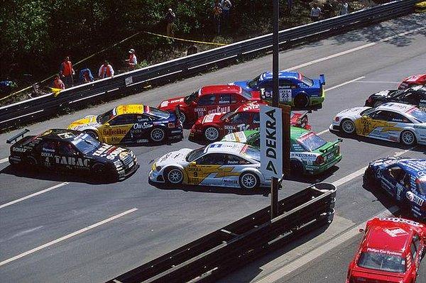 1984 yılı itibari ile AVUS'ta DMT yarışları yapılmaya başlandı fakat yaşanan kazalar ve organizasyonu düzenlemenin zorluğu Berlin içindeki trafiğin artması ile birleşince yol motor sporlarına kapatıldı.