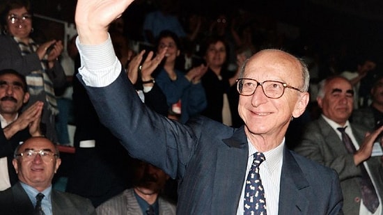 Siyasetin "Gülen Yüzü" Erdal İnönü, Vefatının 14. Yılında Anılıyor! Erdal İnönü Kimdir, Ne Zaman Öldü?