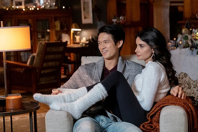 11. Love Hard / Netflix Orijinal Filmi / 5 Kasım