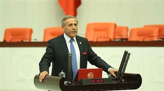 'Milli Eğitim Bakanlığı'nı tarikatlar paylaşmış'