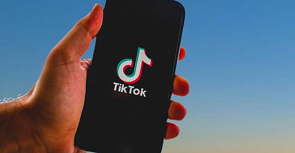 Davis, dünyanın en büyük sosyal medya platformlarından TikTok'un Ethereum tabanlı NFT teknolojisini başlatması çılgınca dedi!