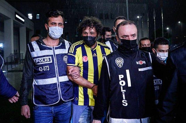 Rıdvan Dilmen: 'Tüm Fenerbahçe taraftarının pazar günkü Kayserispor maçına çubuklu formayla gelmesini öneriyorum'