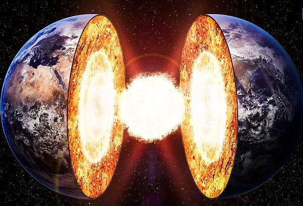 10. Dünya’nın çekirdeği Güneş’in yüzeyi kadar sıcak!