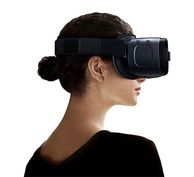 7. Samsung Gear VR R325 sanal gerçeklik gözlüğü...👇