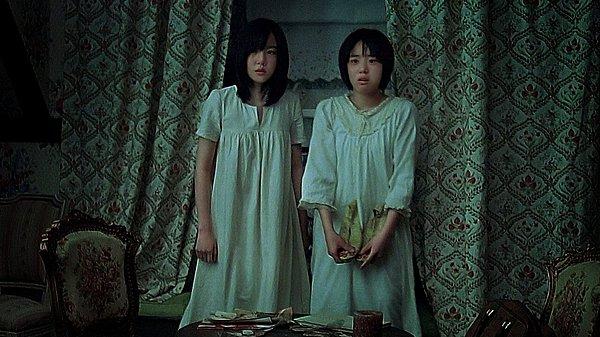 6. A Tale of Two Sisters (Janghwa, Hongryeon - 2003)
