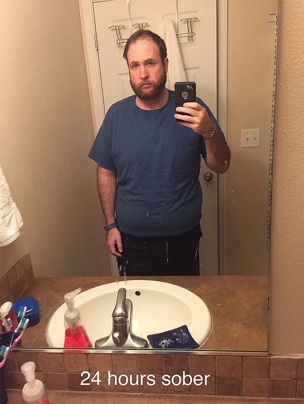 Познакомьтесь с Кенни Данном. Ровно 5 лет назад он бросил употреблять алкоголь и фотографировал, как сильно он изменился с тех пор.