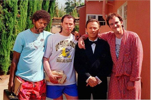 4. Quentin Tarantino, Pulp Fiction’dan hiç yayınlanmamış 7 sahneyi NFT olarak satışa çıkarmaya hazırlanıyor.