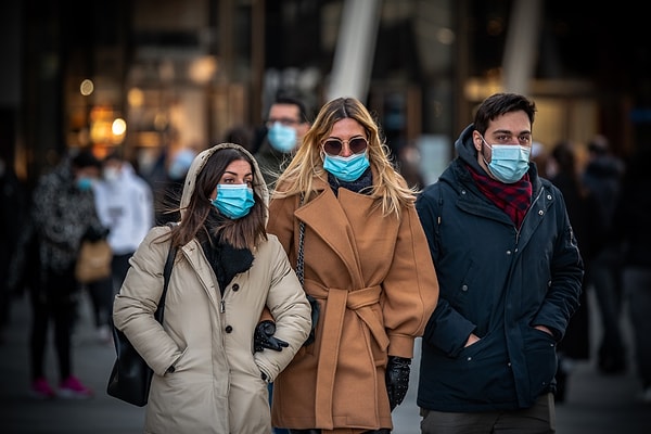 3. Pandeminin ilk ayında, Amerikalı milyarderler servetlerine 300 milyon dolar ekledi.