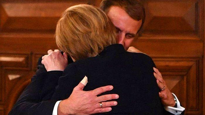Merkel ile Veda Kucaklaşması Yapan Fransa Cumhurbaşkanı Macron: 'Bana Sabrettiğiniz İçin Teşekkür Ederim'
