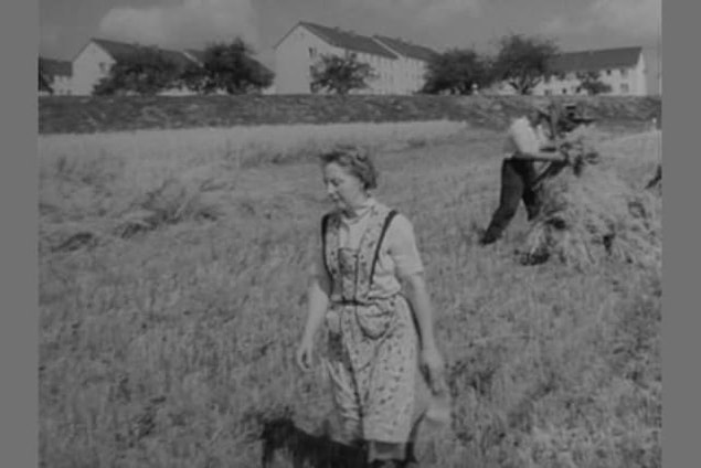 2. Sence fotoğraftaki o anda bunlardan hangisi olmuş olabilir?