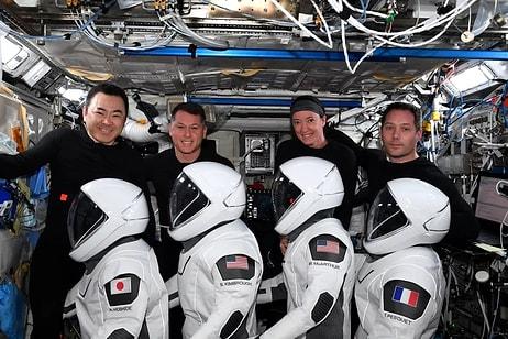 Uzayda Tuvalet Arızası: Astronotlar Dünya'ya Dönüş Yolunda Bebek Bezi Bağlayacak