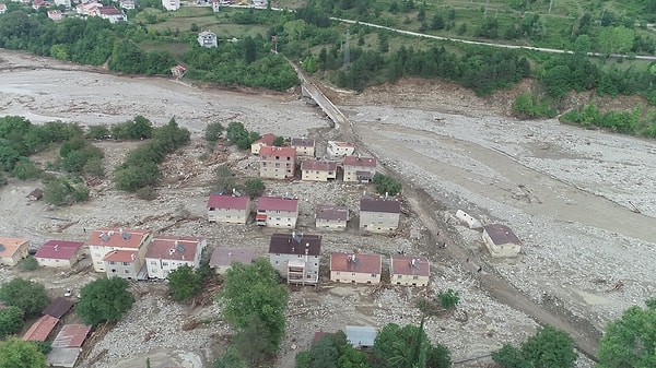 Halk depoların kaldırılmasını istiyor