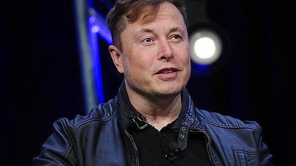 PayPal, SpaceX, Tesla Motors ve SolarCity dahil olmak üzere birçok markanın hisse sahibi Elon Musk, dünyanın en zengin iş insanları arasında yer alıyor biliyorsunuz ki...