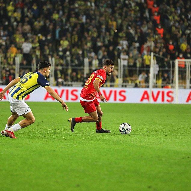 Fenerbahçe, Spor Toto Süper Lig'in 12. haftasında Ülker Stadı'nda Yukatel Kayserispor'u ağırladı.