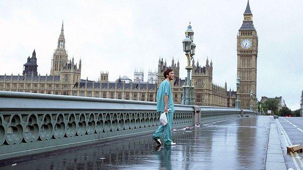 2. 28 Days Later (2002)