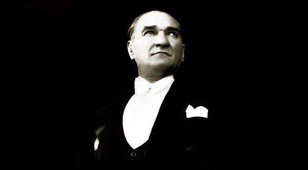 Atatürk İçin Yazılmış En Güzel Şiirler