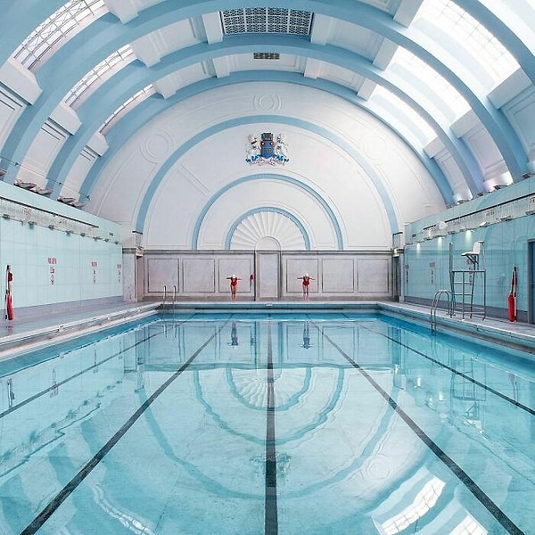 7. Бассейн на Маршалл-стрит, Лондон, Англия, 1850 г.