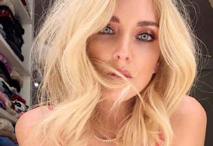 Chiara Ferragni'nin Cesur Pozları Ortalığı Yıktı! Kim Der 2 Çocuk Annesi...