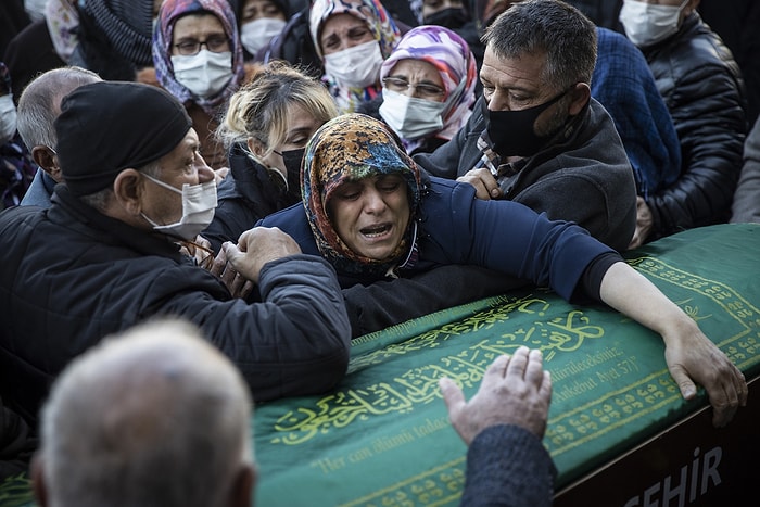 Samuray Kılıcıyla Öldürülen Mimar Başak'a, Gözyaşlarıyla Veda