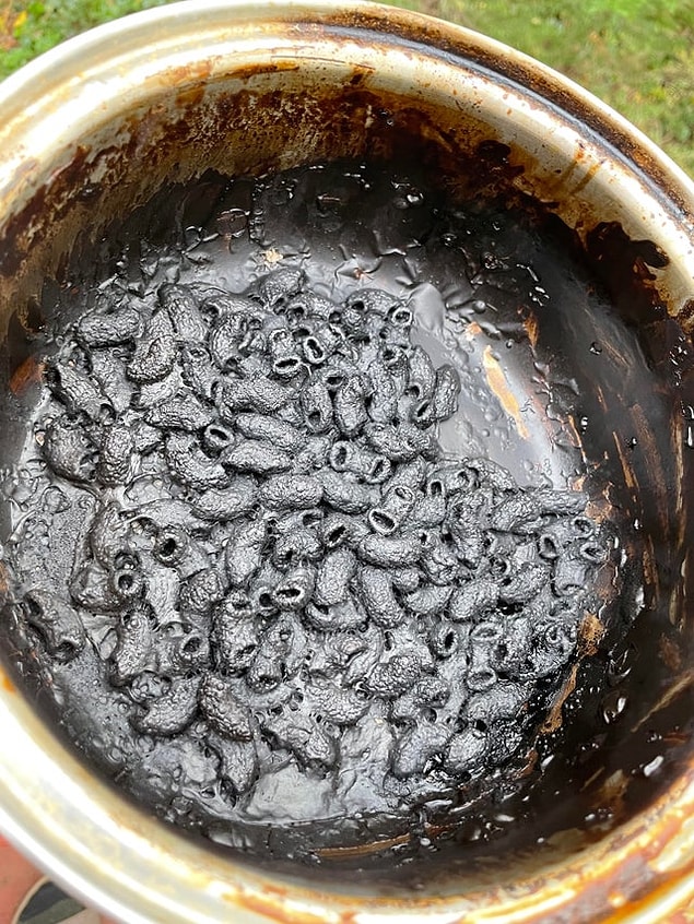 3. "Mac and cheese yaparken uyuyakalmışım."