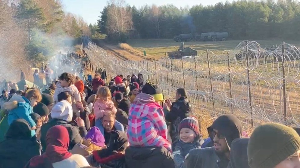 Polonya Sınırına Giden Göçmenlerin Azaltılması İçin Türkiye ile AB Arasında Anlaşma İddiası