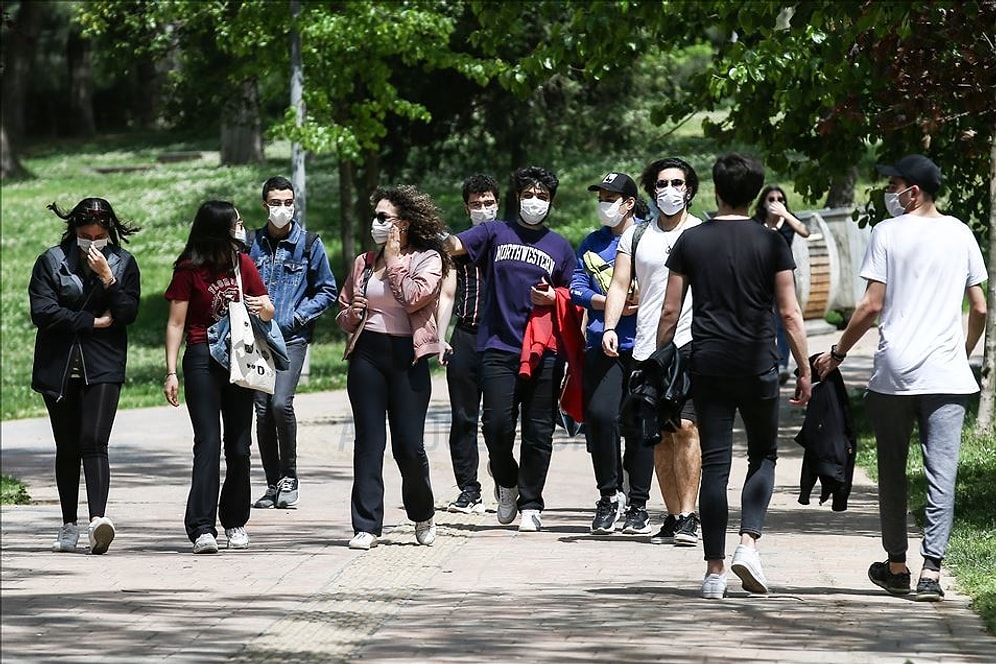 Araştırma: "Her Üç Gençten Biri Önümüzdeki Seçimlere Katılmayabilir"