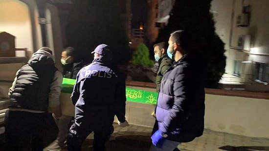 20 Yaşındaki Genç, Anne ve Babasını Öldürdükten Sonra İntihar Etti