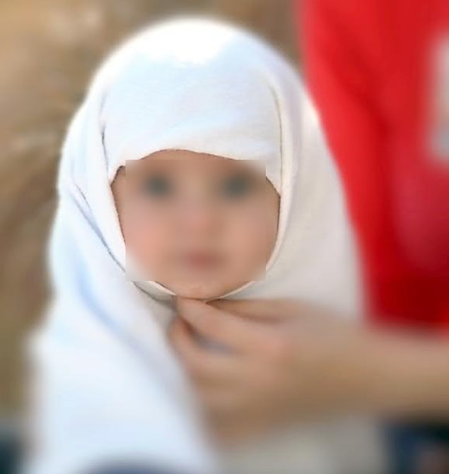 Bu noktada, bireylerin her şeyden önce inanacakları dine kendilerinin karar verip vermemesi de aslında ilk olarak sorgulanması gereken nokta olabilir.