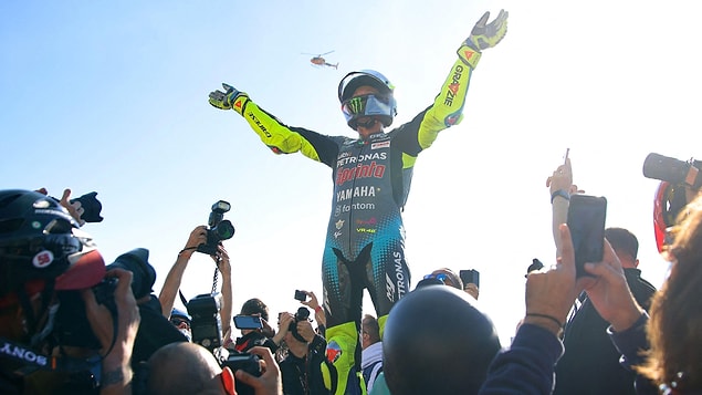 MotoGP'de ilk şampiyonluğunu 2001'de 22 yaşındayken alan Rossi, arka arkaya beş şampiyonluk yaşadı. Rossi, son iki şampiyonluğunu ise 2008 ve 2009'da aldı.