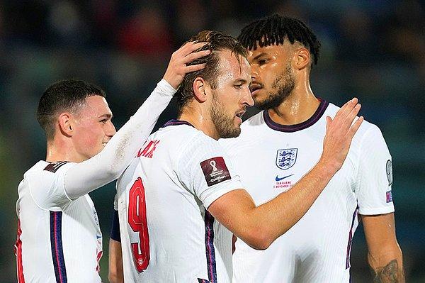 2022 Dünya Kupası Avrupa Elemeleri I Grubu'nda İngiltere, zayıf rakibi San Marino'yu 10-0 mağlup etti.