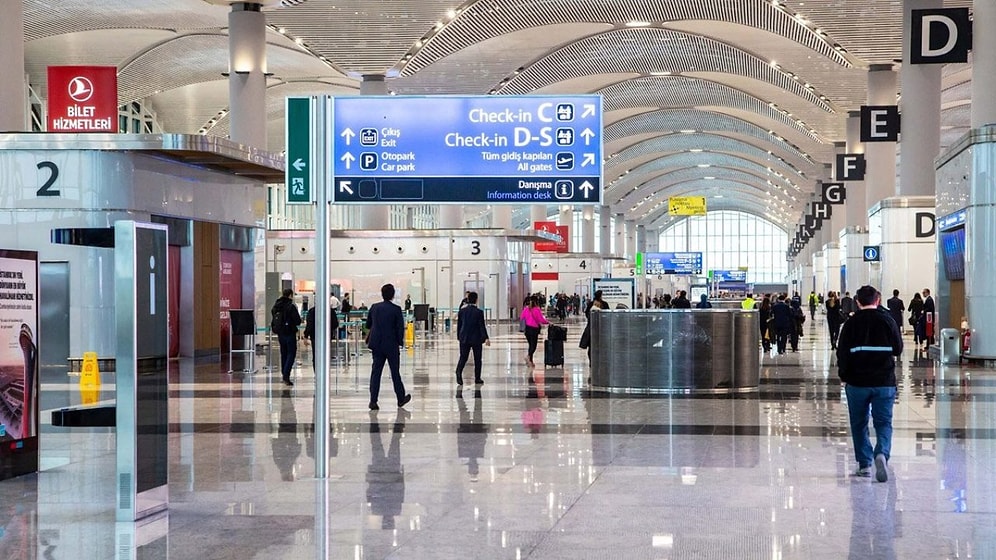 AKP'li Belediyede Bir 'Gri Pasaport' Skandalı Daha: 68 Kişiden 63'ü Türkiye'ye Dönmedi