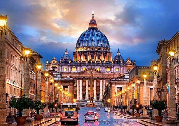 4. Aziz Petrus Bazilikası, Vatikan