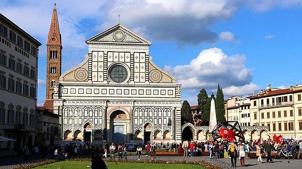 6. Santa Maria Novella Bazilikası, Floransa