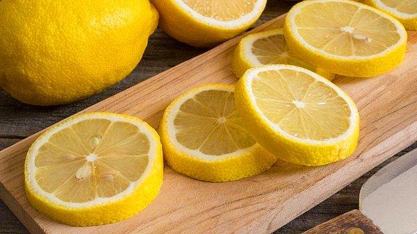 2. Limonun asidik yapısından faydalanın.