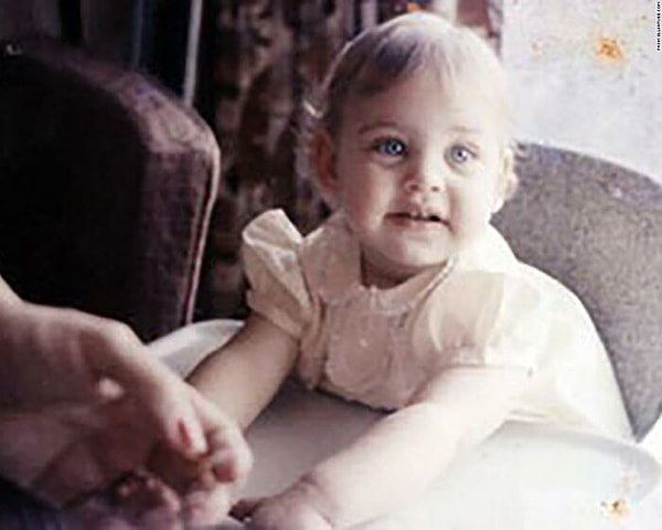 17. Эллен Дедженерес