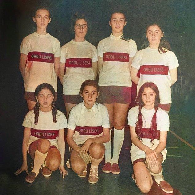 8. Kız basketbol takımı, Ordu, 1975.