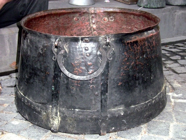 8. Suyla yıkamak