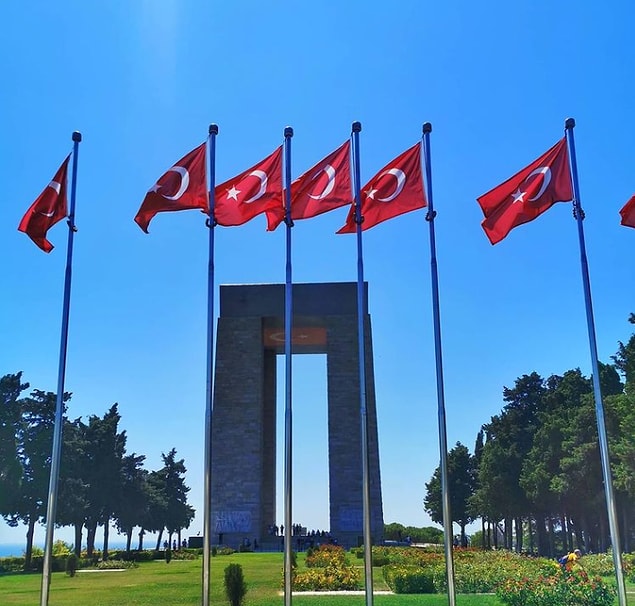 1. Çanakkale Şehitliği ve Şehitler Anıtı